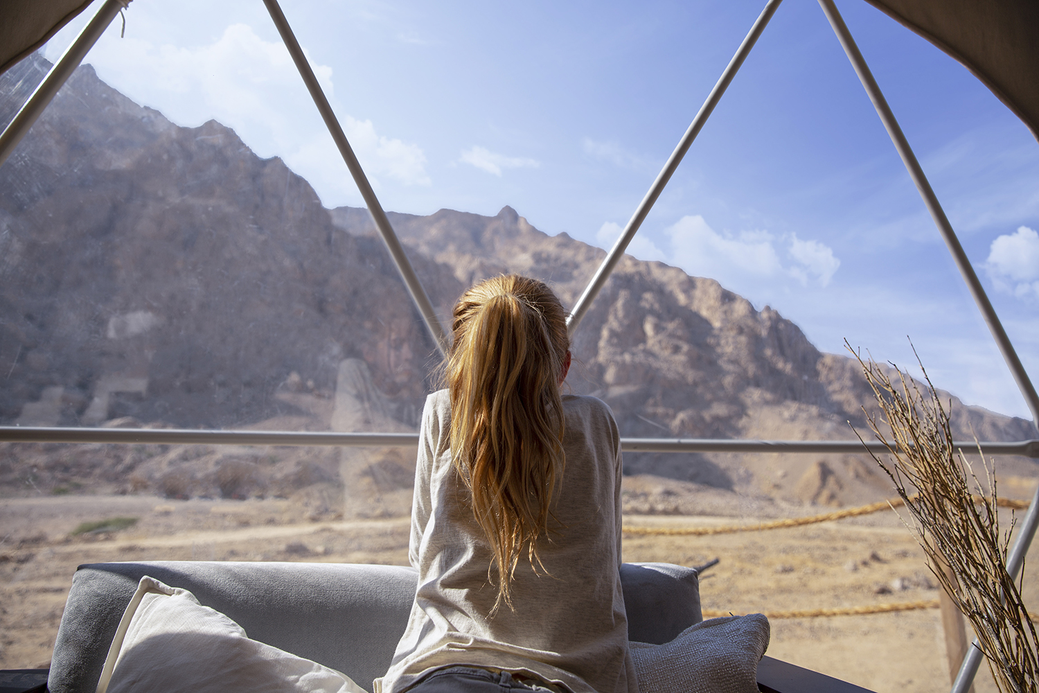 November 2025: The Best Month for UAE Residents to Travel Abroad